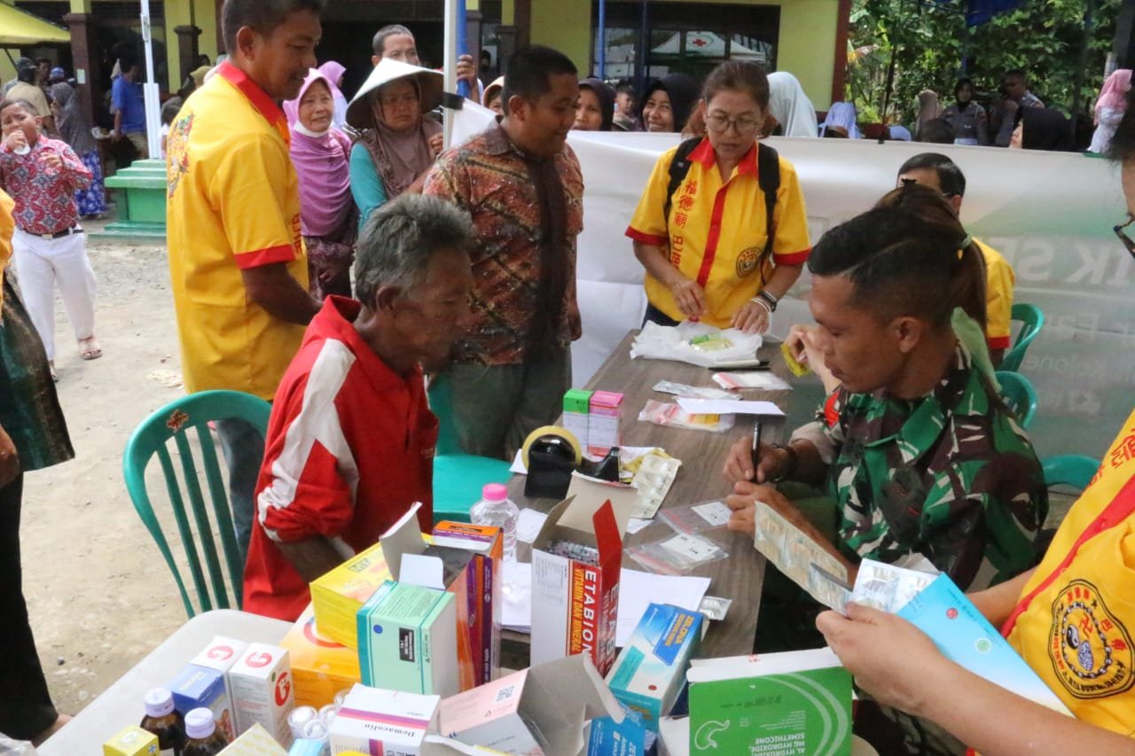 Prajurit Kodam IV/Diponegoro Hadir Bantu Kesehatan Warga Pati ...