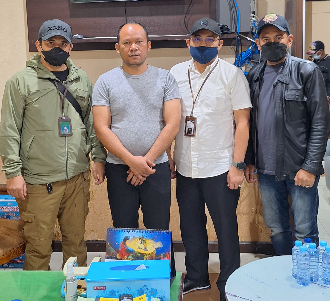 Screenshot_2024-05-31-18-30-36-722_com.whatsapp